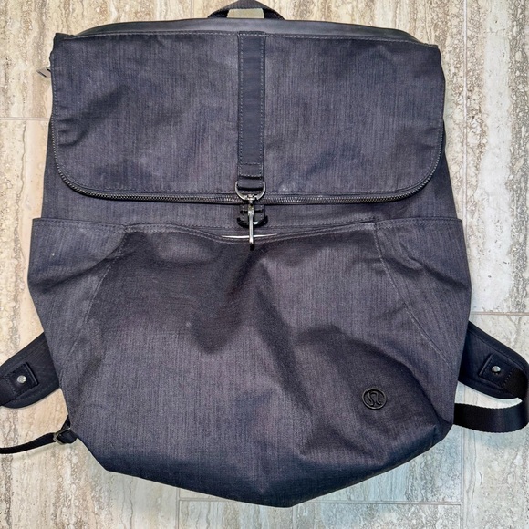 Lululemon Rise and‎ Shine Backpack excellent condition - Picture 1 of 10